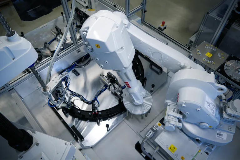 Postaja za avtomobilske komponente Fender bird-eye